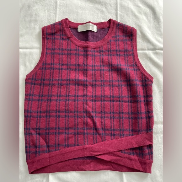 Red and Navy cropped sweater top - Picture 1 of 3